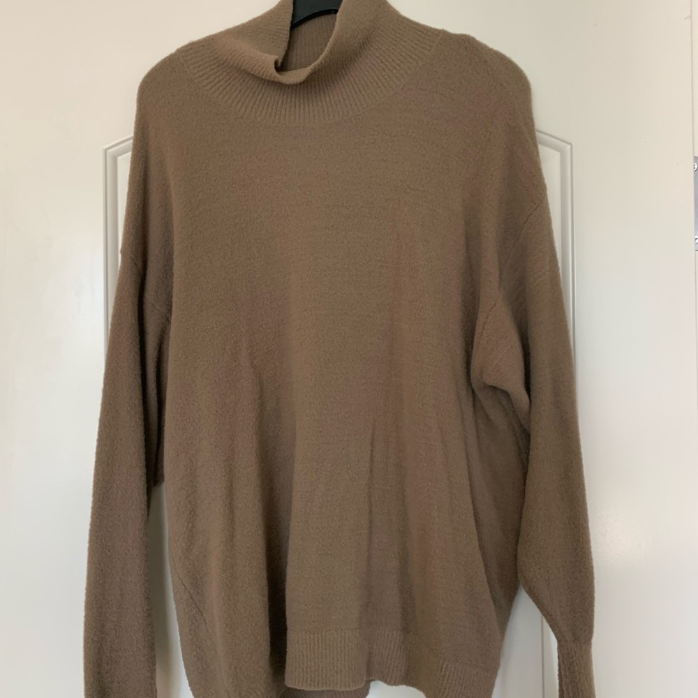 Wilfred sweater